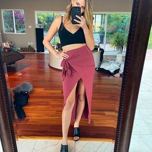 Maroon Maxi Skirt With Thigh Split Small